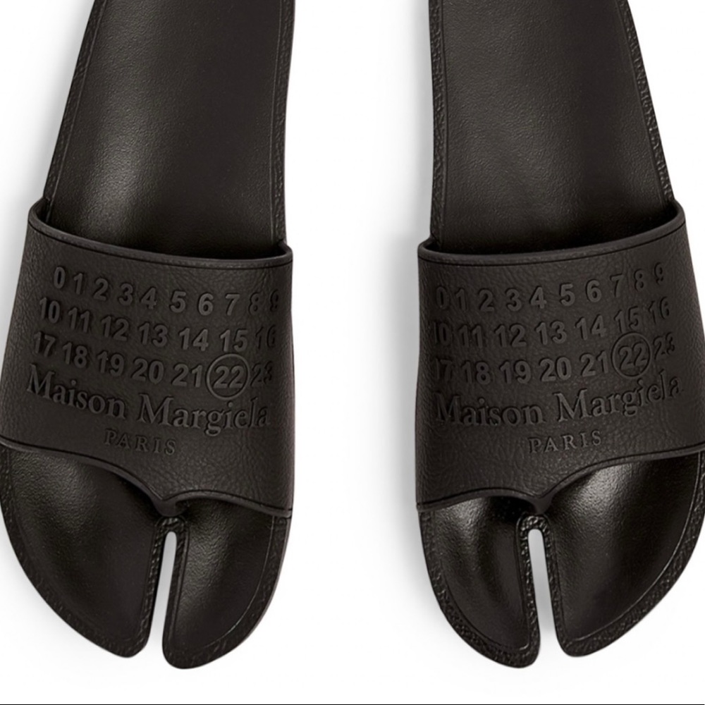 Maison Margiela Men’s Tabi slides NIB size 9 - Picture 2 of 5